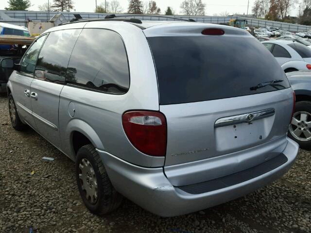 2C8GP44R23R377917 - 2003 CHRYSLER TOWN & COU GRAY photo 3