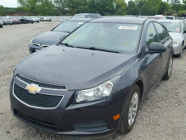 1G1PA5SH1E7236093 - 2014 CHEVROLET CRUZE LS CHARCOAL photo 2