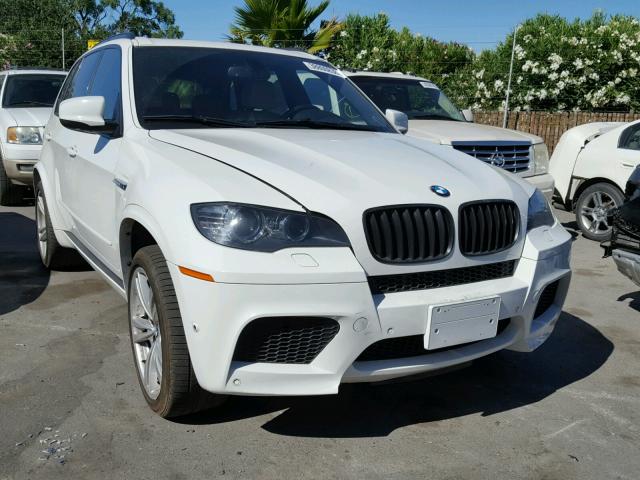 5YMGY0C58BLK27055 - 2011 BMW X5 M WHITE photo 1
