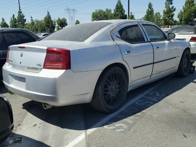 2B3KA53H96H481912 - 2006 DODGE CHARGER R/ SILVER photo 4