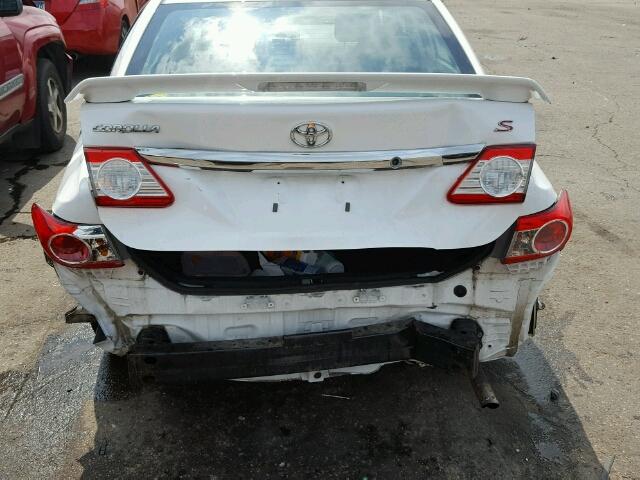 5YFBU4EE5CP055496 - 2012 TOYOTA COROLLA/S/ WHITE photo 9