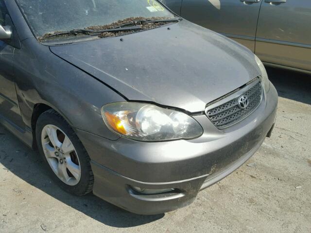 2T1BY30E45C355314 - 2005 TOYOTA COROLLA XR 灰色 照片 9