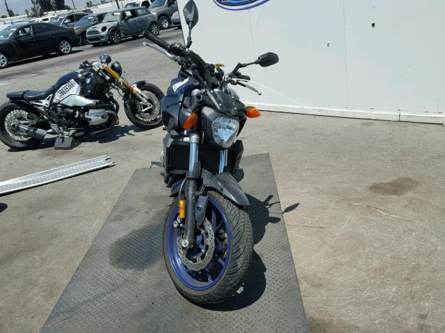 JYARM06YXFA000708 - 2015 YAMAHA FZ07 C GRAY photo 9