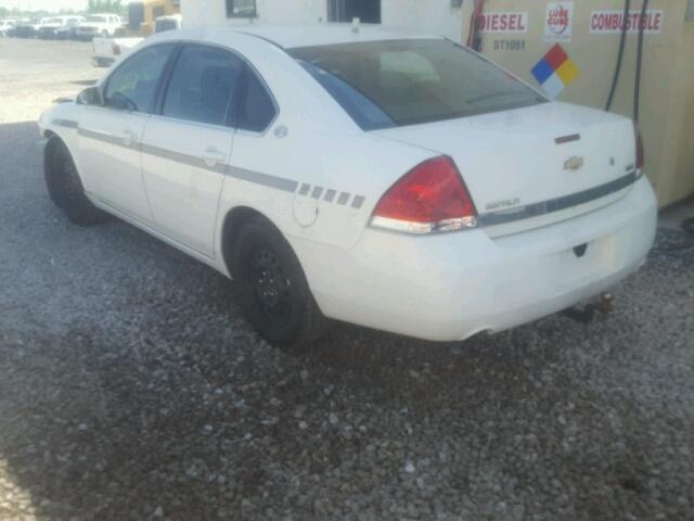 2G1WS583489175717 - 2008 CHEVROLET IMPALA POL WHITE photo 3