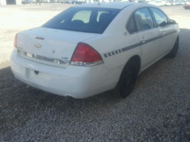 2G1WS583489175717 - 2008 CHEVROLET IMPALA POL WHITE photo 4