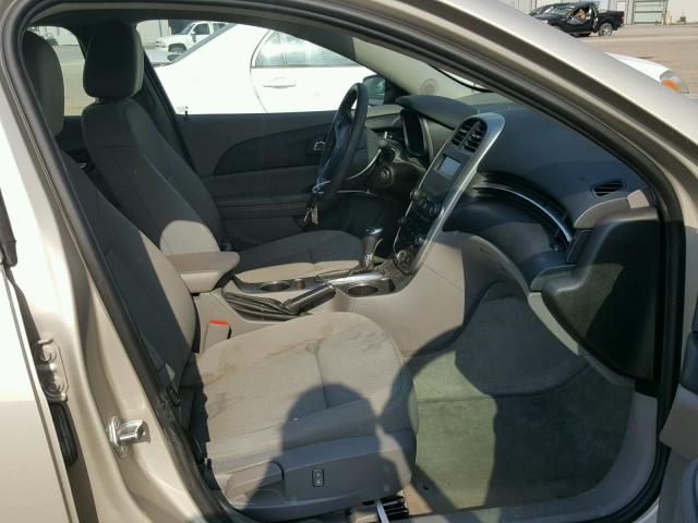 1G11B5SLXEF160001 - 2014 CHEVROLET MALIBU LS 金色 照片 5
