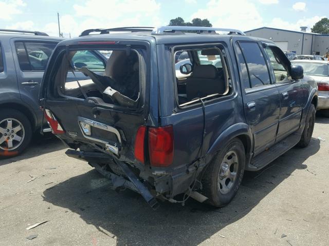 5LMFU28R61LJ30046 - 2001 LINCOLN NAVIGATOR BLUE photo 4