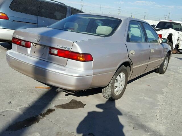 4T1BG22K0VU784237 - 1997 TOYOTA CAMRY CE BEIGE photo 4