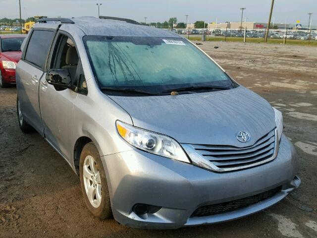 5TDKZ3DCXHS782322 - 2017 TOYOTA SIENNA LE SILVER photo 1