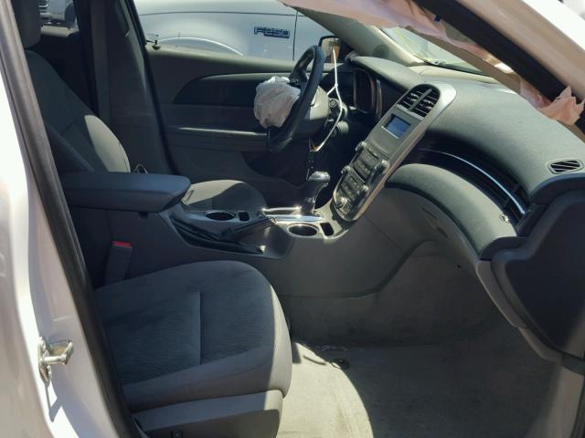 1G11B5SL3EF214481 - 2014 CHEVROLET MALIBU LS 白色 照片 5