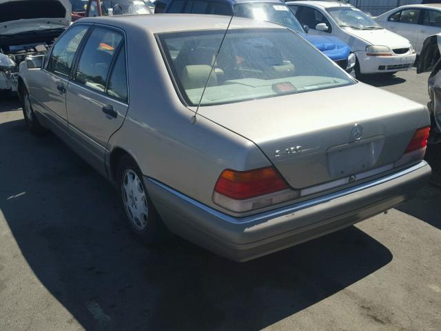 WDBGA43E3TA297708 - 1996 MERCEDES-BENZ S420 SILVER photo 3