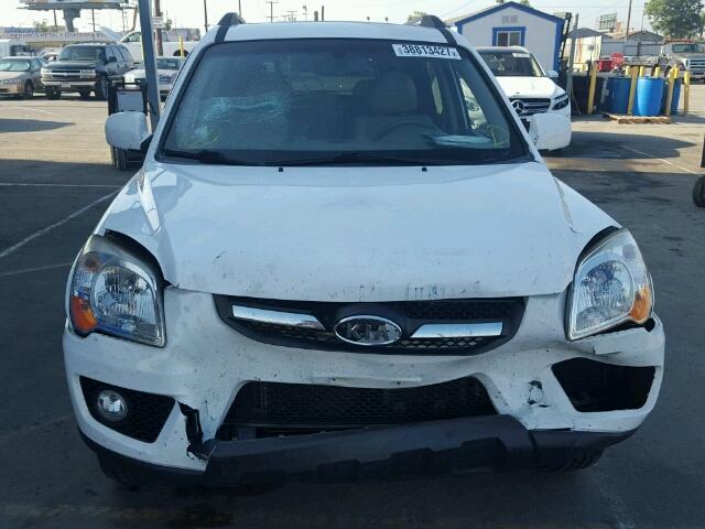 KNDJF723497618980 - 2009 KIA SPORTAGE L WHITE photo 9