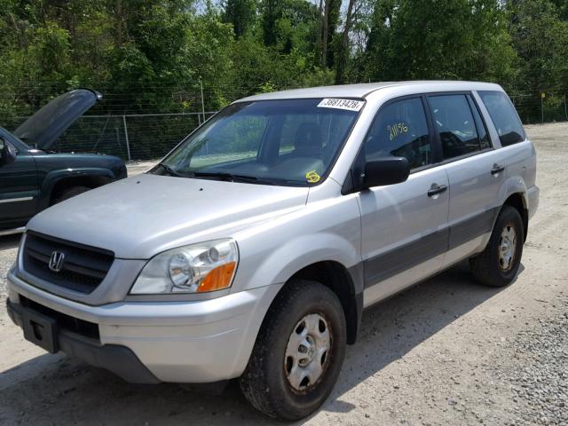 2HKYF18105H565511 - 2005 HONDA PILOT LX SILVER photo 2