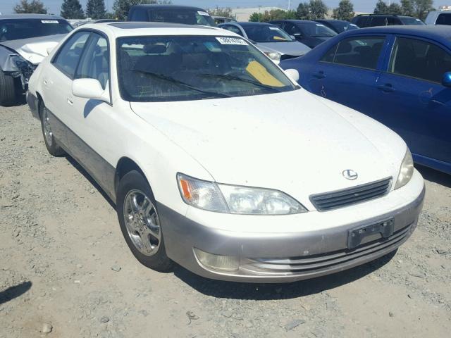 JT8BF22G5V0004287 - 1997 LEXUS ES 300 WHITE photo 1