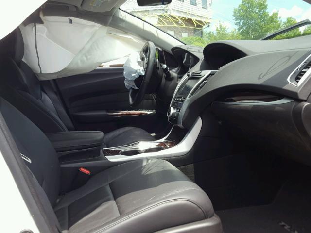 19UUB2F50HA005846 - 2017 ACURA TLX TECH WHITE photo 5