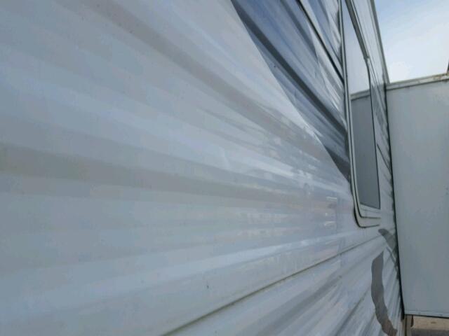 1YDT25F265E315048 - 2005 KEYSTONE HORNET WHITE photo 13