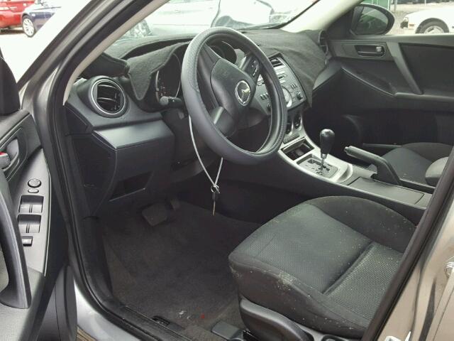 JM1BL1SF0A1262040 - 2010 MAZDA 3 I SILVER photo 9