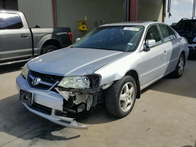 19UUA56732A059929 - 2002 ACURA 3.2TL SILVER photo 2