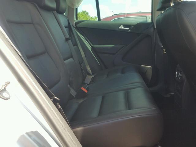 WVGTV7AX2HW507912 - 2017 VOLKSWAGEN TIGUAN SPO 银色 照片 6