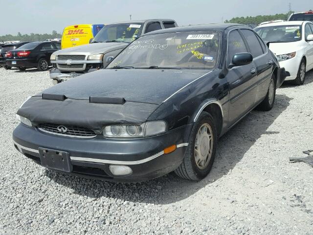 JNKAY21D0VM402741 - 1997 INFINITI J30 GREEN photo 2