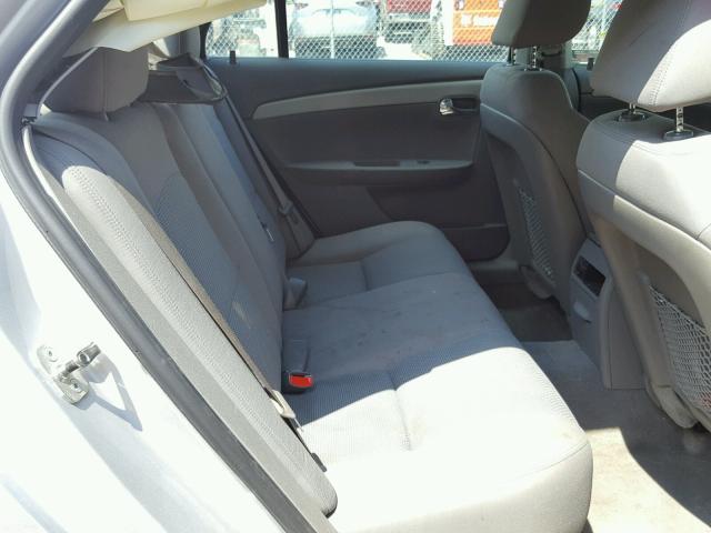 1G1ZB5E10BF323862 - 2011 CHEVROLET MALIBU LS Gümüş foto 6