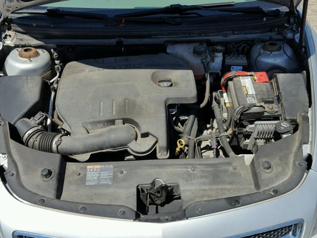 1G1ZB5E10BF323862 - 2011 CHEVROLET MALIBU LS Gümüş foto 7