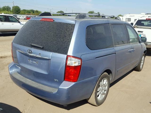 KNDMB233166031406 - 2006 KIA SEDONA EX BLUE photo 4