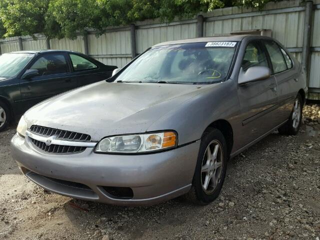 1N4DL01D1YC120657 - 2000 NISSAN ALTIMA XE GRAY photo 2