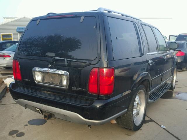 5LMFU28A5YLJ41298 - 2000 LINCOLN NAVIGATOR BLACK photo 4