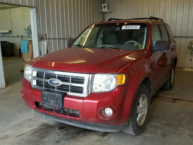 1FMCU93G09KA58587 - 2009 FORD ESCAPE RED photo 2