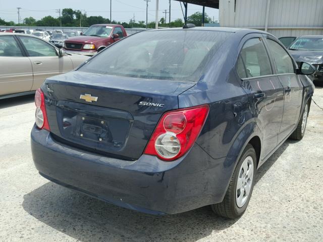 1G1JA5SH7G4164925 - 2016 CHEVROLET SONIC LS BLUE photo 4