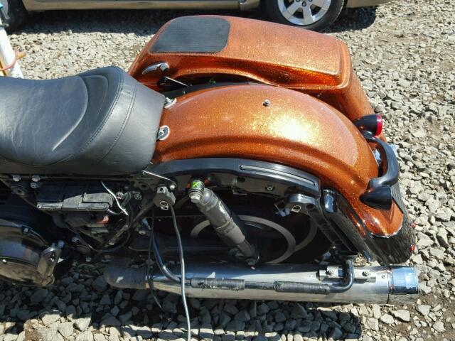 1HD1KRM16FB605979 - 2015 HARLEY-DAVIDSON FLHXS STRE ORANGE photo 10