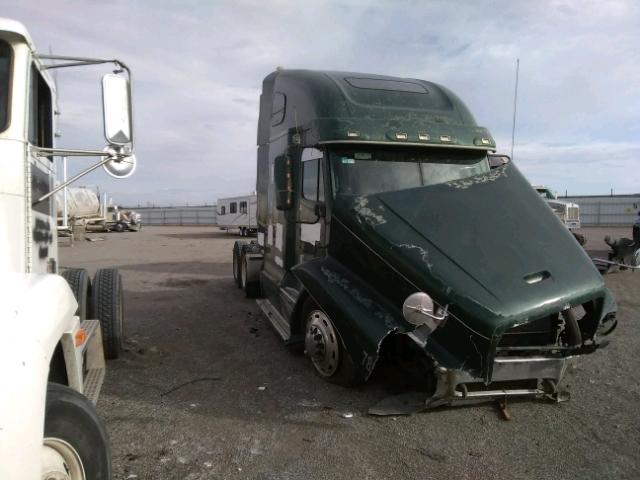 1FUJBBCK25PN34423 - 2005 FREIGHTLINER CONVENTION GREEN photo 1