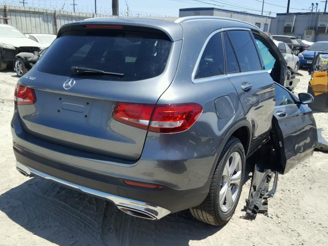 WDC0G4JB7HV006003 - 2017 MERCEDES-BENZ GLC 300 GRAY photo 4