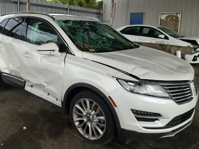 5LMCJ1A96FUJ09912 - 2015 LINCOLN MKC WHITE photo 9