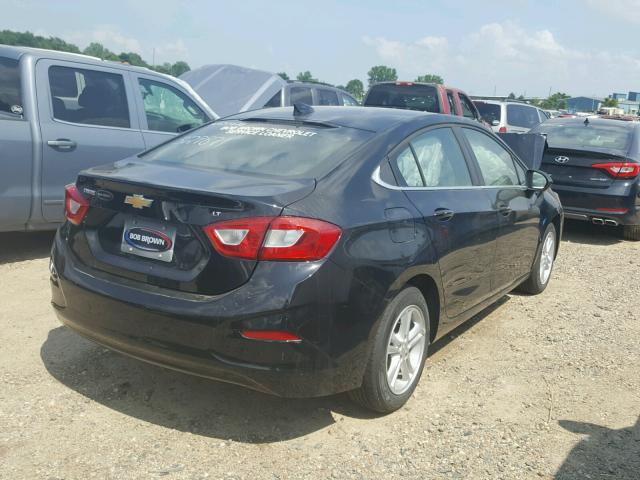 1G1BE5SM4J7152470 - 2018 CHEVROLET CRUZE LT BLACK photo 4