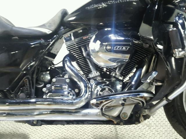 1HD1KHM15FB691912 - 2015 HARLEY-DAVIDSON FLTRX ROAD BLACK photo 12