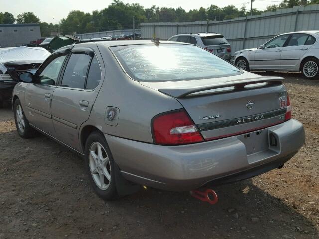 1N4DL01D71C224690 - 2001 NISSAN ALTIMA XE/ BEIGE photo 3