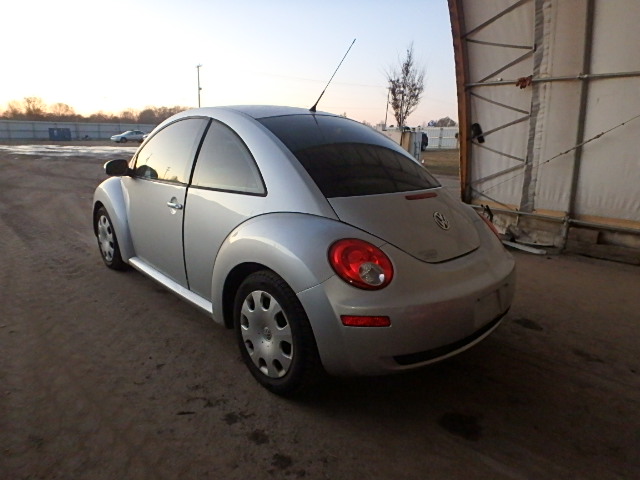 3VWEW31C77M522174 - 2007 VOLKSWAGEN NEW BEETLE 银色 照片 3