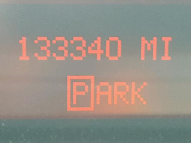 2G2WP522741362326 - 2004 PONTIAC GRAND PRIX BLACK photo 8