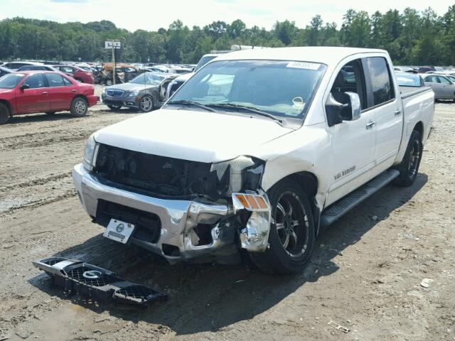 1N6BA07A55N543209 - 2005 NISSAN TITAN XE WHITE photo 9