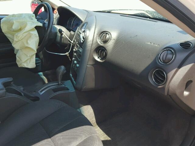 2G2WP552981100292 - 2008 PONTIAC GRAND PRIX WHITE photo 5