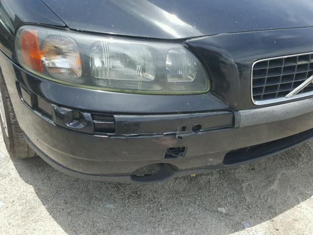 YV1RS61T842326646 - 2004 VOLVO S60 أسود صورة 9