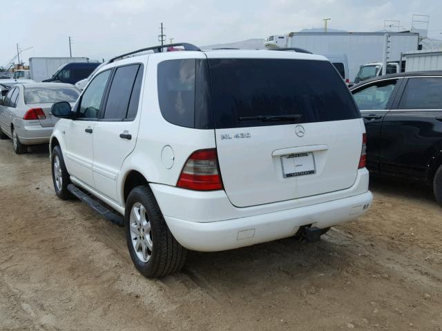 4JGAB72E3XA127194 - 1999 MERCEDES-BENZ ML 430 白色 照片 3