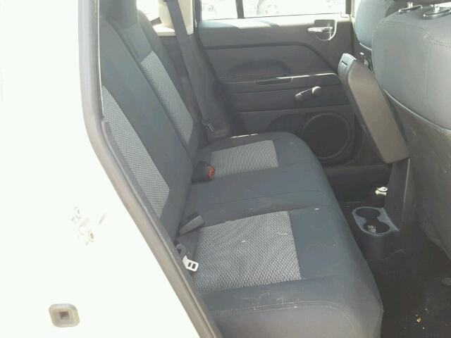 1J8FT47W38D642745 - 2008 JEEP COMPASS SP 白色 照片 6