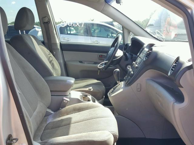 KNAFG526177097759 - 2007 KIA RONDO LX SILVER photo 5