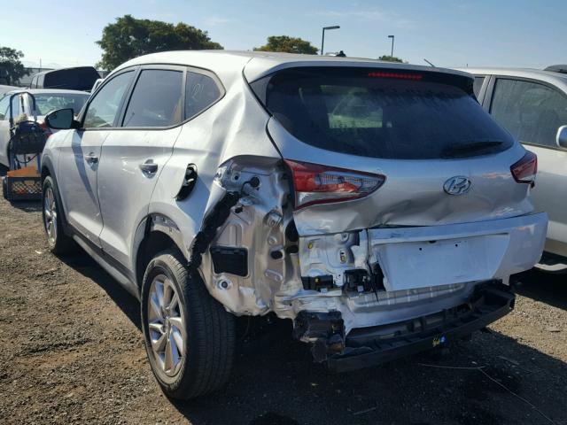 KM8J23A42GU042279 - 2016 HYUNDAI TUCSON SE SILVER photo 3