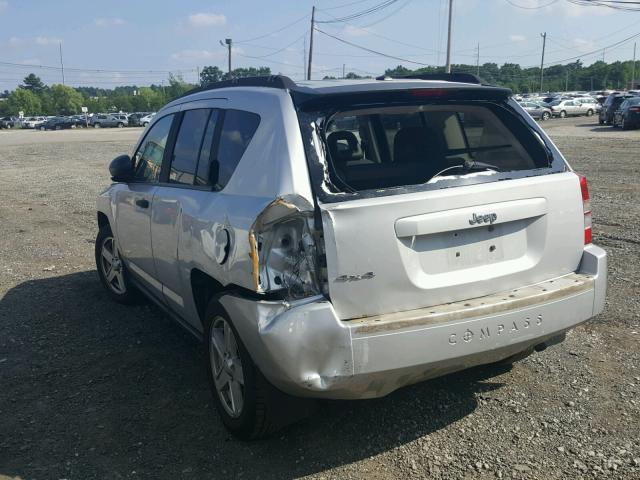 1J8FF47W97D205225 - 2007 JEEP COMPASS SILVER photo 3