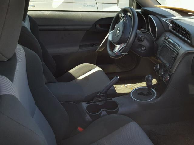 JTKJF5C74F3091265 - 2015 TOYOTA SCION TC 白色 照片 5