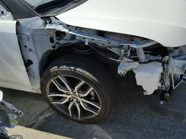 JTKJF5C74F3091265 - 2015 TOYOTA SCION TC 白色 照片 9